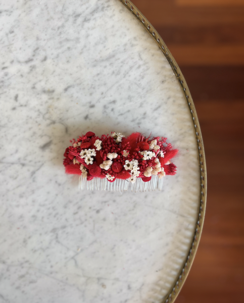 Peignes et Bijoux Fleuris en Fleurs Séchées par Fleurs d'Auteuil : Livraison dans le 18e Arrondissement de Paris