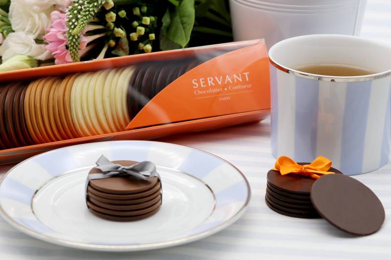 Fleurs et Chocolats chez Fleurs d'Auteuil pour Sublimer vos Bouquets