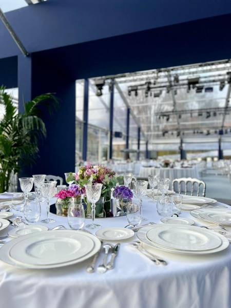 Centres de Table pour Réceptions à Paris 7e Arrondissement avec Fleurs d'Auteuil