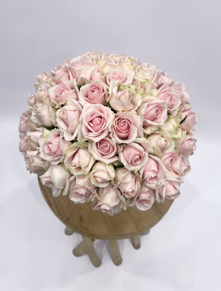 Un Bouquet de Roses pour une Rentrée Florale dans le 2e Arrondissement de Paris