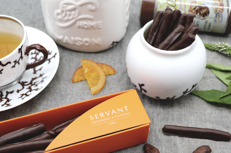 Coffrets de Chocolats et Champagne par Fleurs d'Auteuil : Livraison à Paris 11e Arrondissement