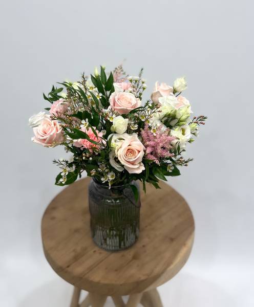 Décorez votre mariage avec des compositions florales sur mesure à Paris 16ème