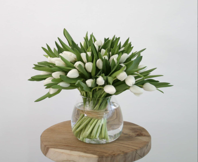 Embellissez vos espaces professionnels avec nos abonnements de bouquets et compositions sur mesure à Paris 16ème